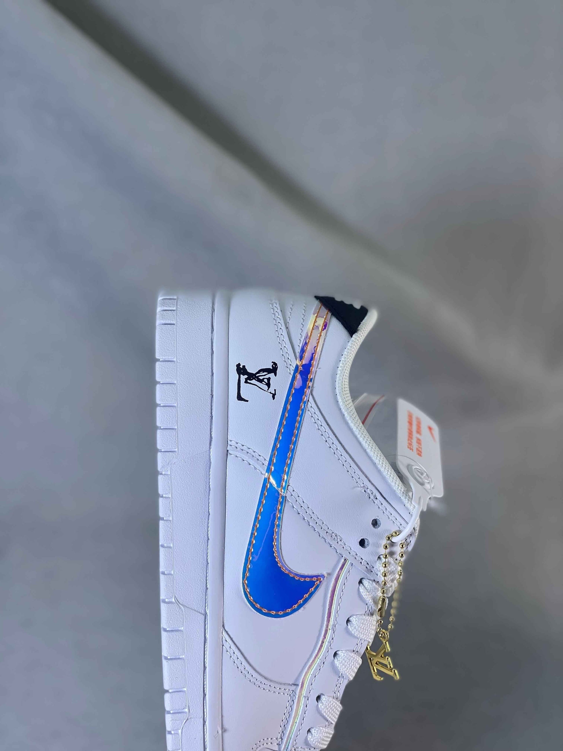 Custom LV x SB Dunk Low DD1391 102