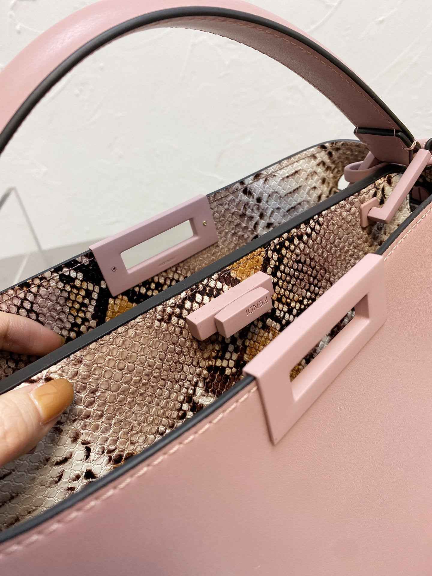 VL - Luxury Edition Bags FEI 156