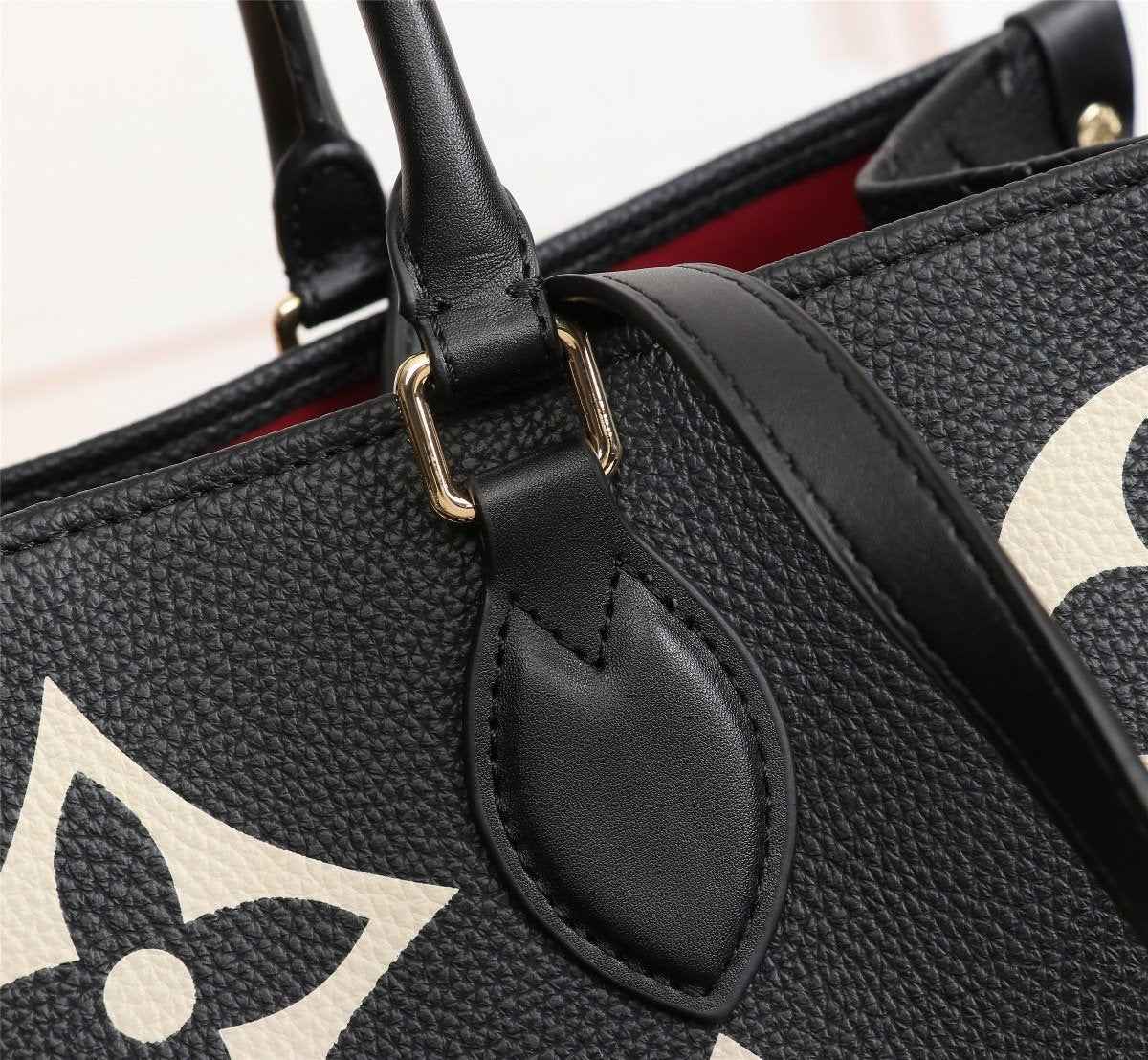 VL - Luxury Edition Monogram Bags LUV 034