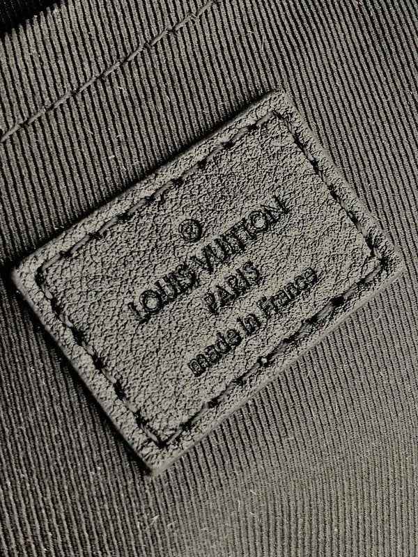 Wolvess - LOV Bags - 737