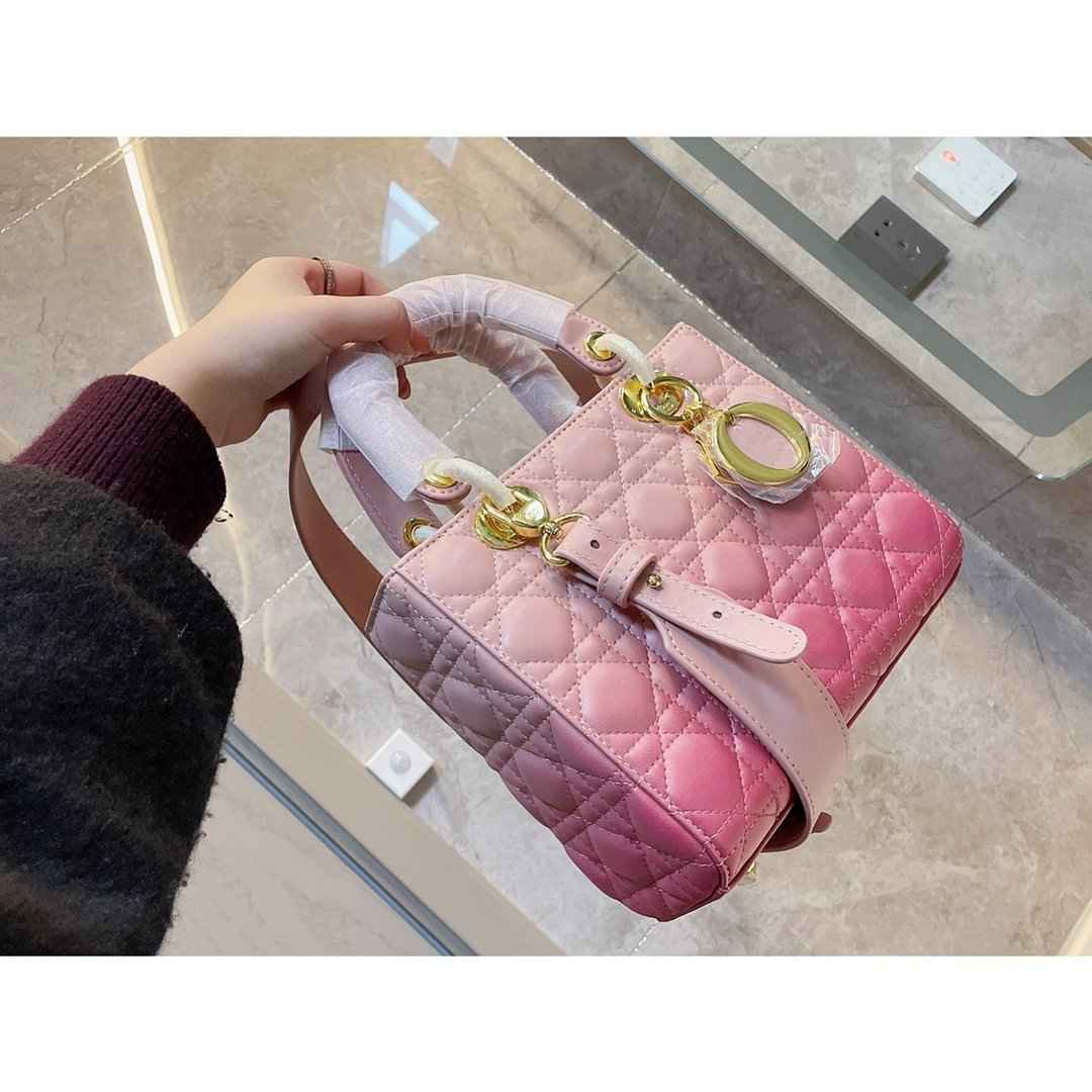 VL - Luxury Edition Bags DIR 195