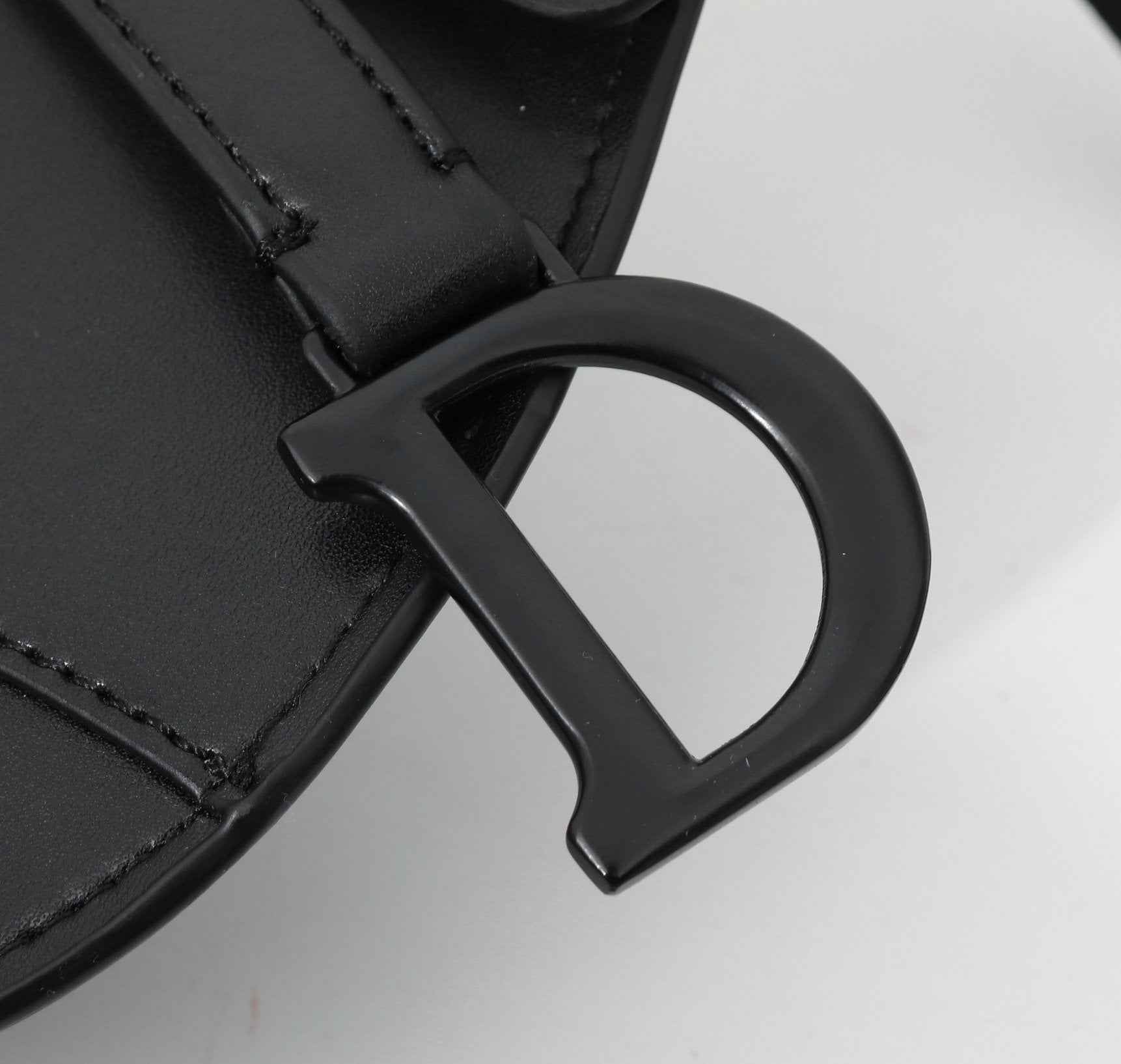 VL - Luxury Edition Bags DIR 146