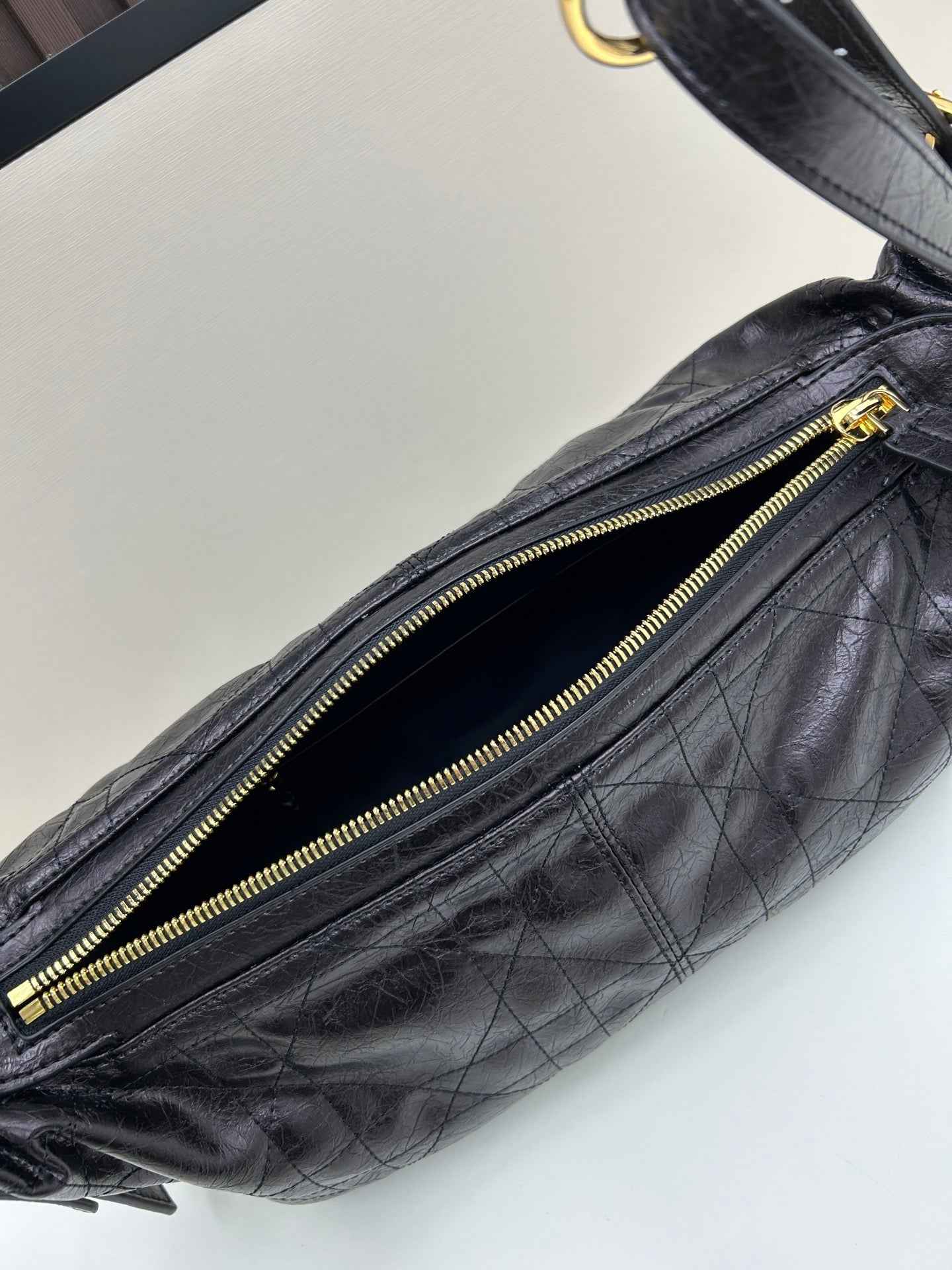 VL - Luxury Edition Bags DIR 157