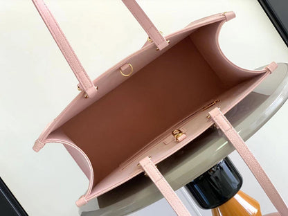 Wolvess - LOV Bags - 215 Wolvess