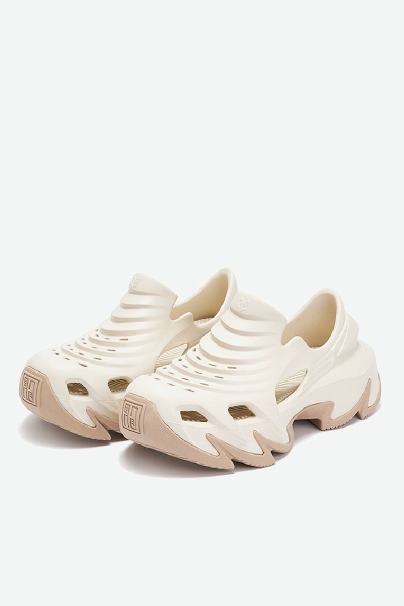Ventilated Platform Clog - Wolvess
