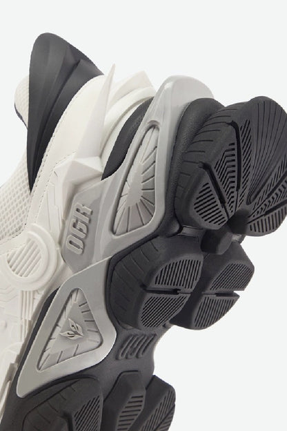 Voyager Mecha Platform Sneakers - Wolvess