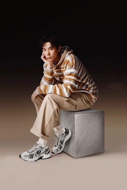 Metallic Running Sneakers Silver Black - Wolvess