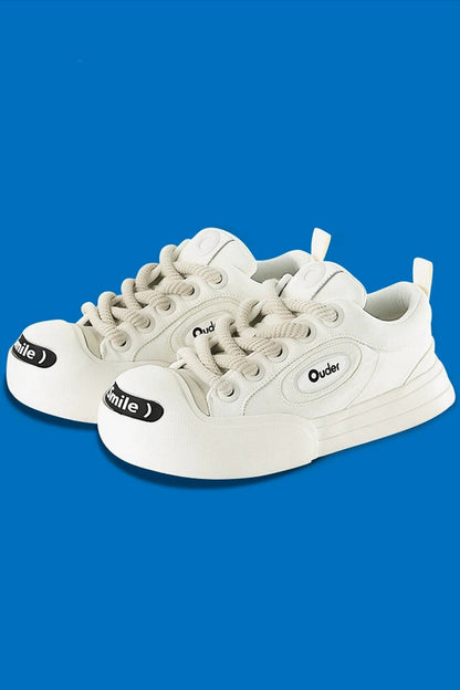 Triple White Low-Top Sneaker - Wolvess