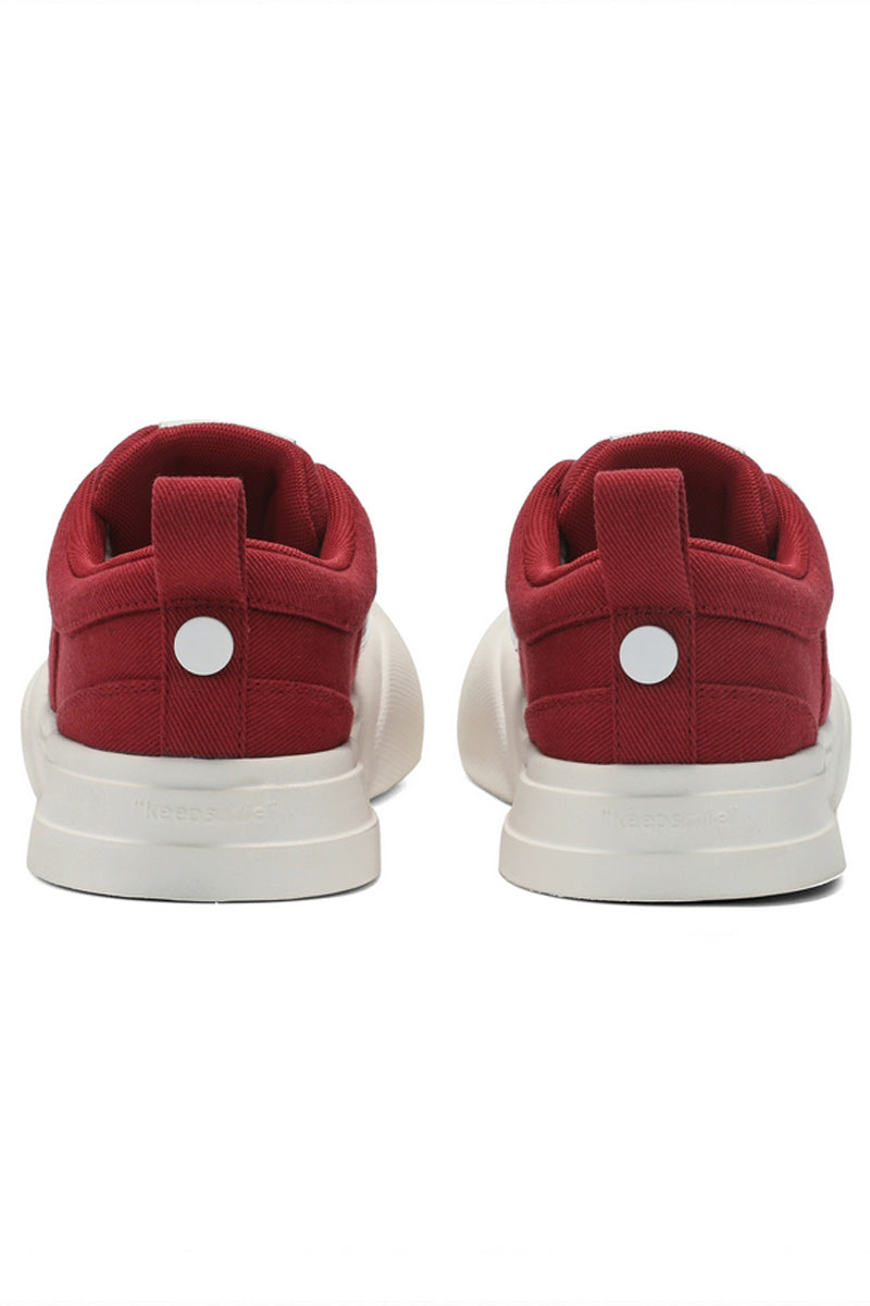 Red and White Canvas Low-Top Sneakers - Wolvess