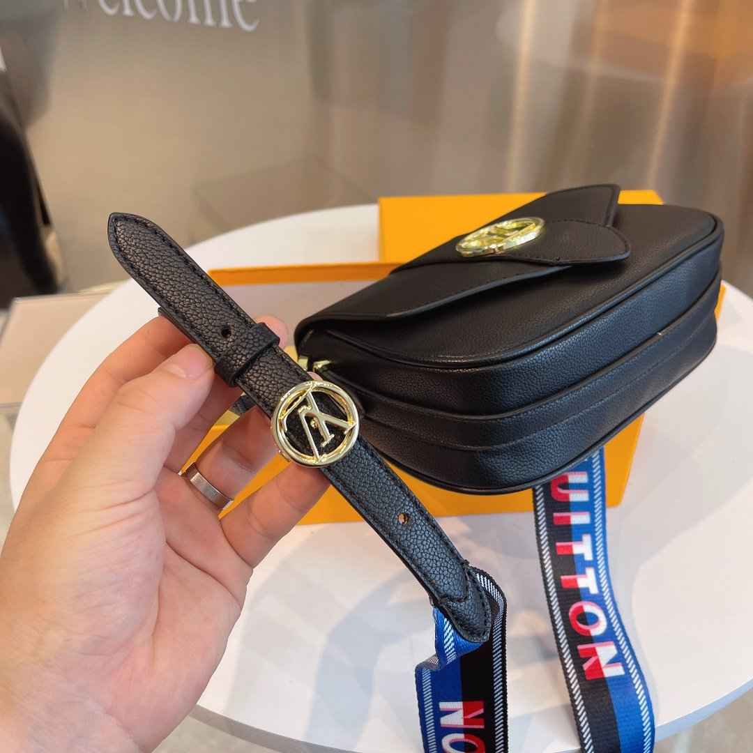 VL - Luxury Edition Monogram Bags LUV 516