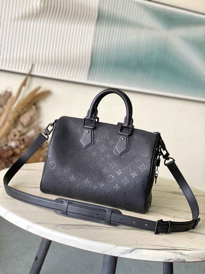 Wolvess Speedy Bandoulière 30 Monogram Leather M24435