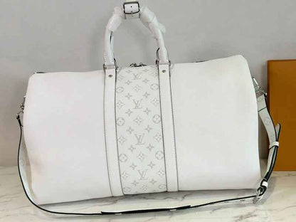 Wolvess - LOV Bags - 411