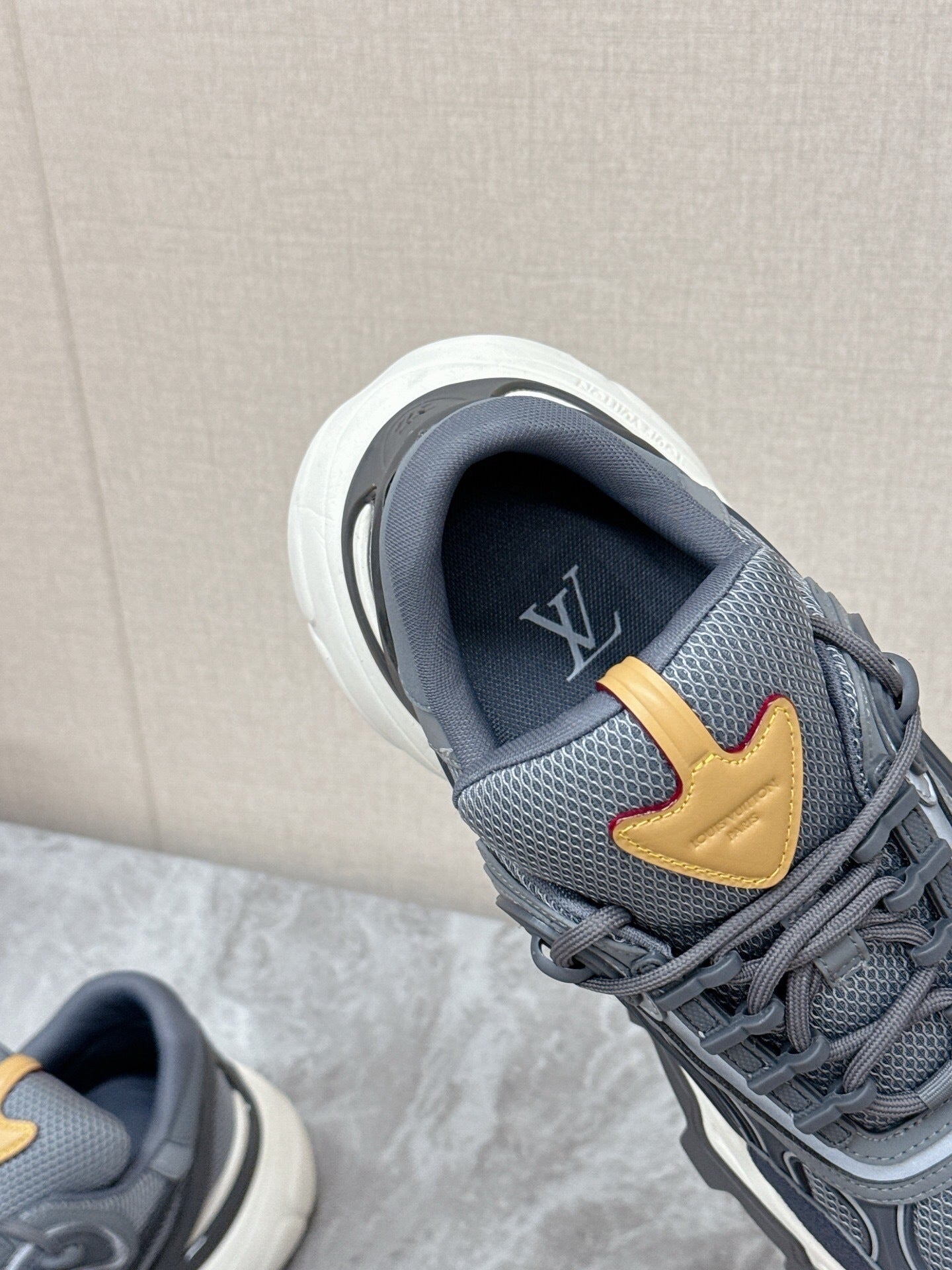 LV Monogram Runner AS00440 - Wolvess