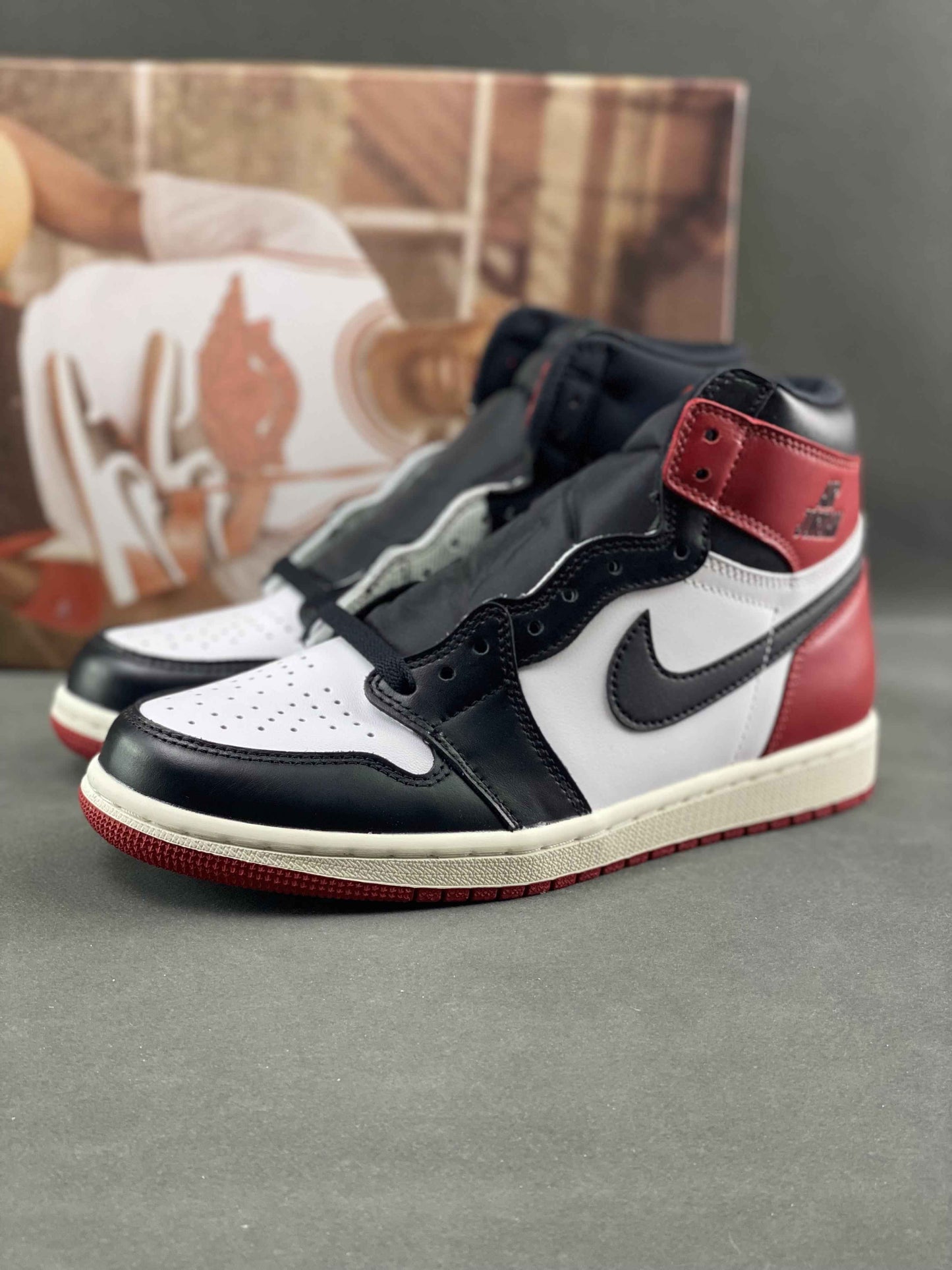 Custom Air Jordan 1 High OG“Black Toe Reimagined”