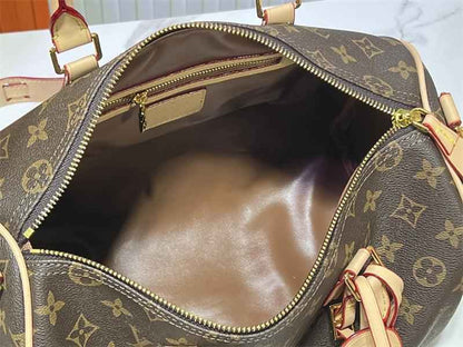 Sneakernational LV Monogram M24422