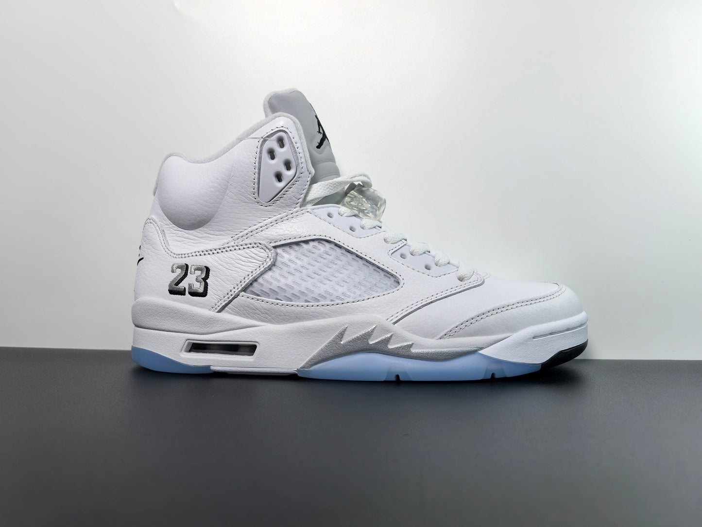 Air Jordan 5 OG White Metallic Luxury Urban Wear