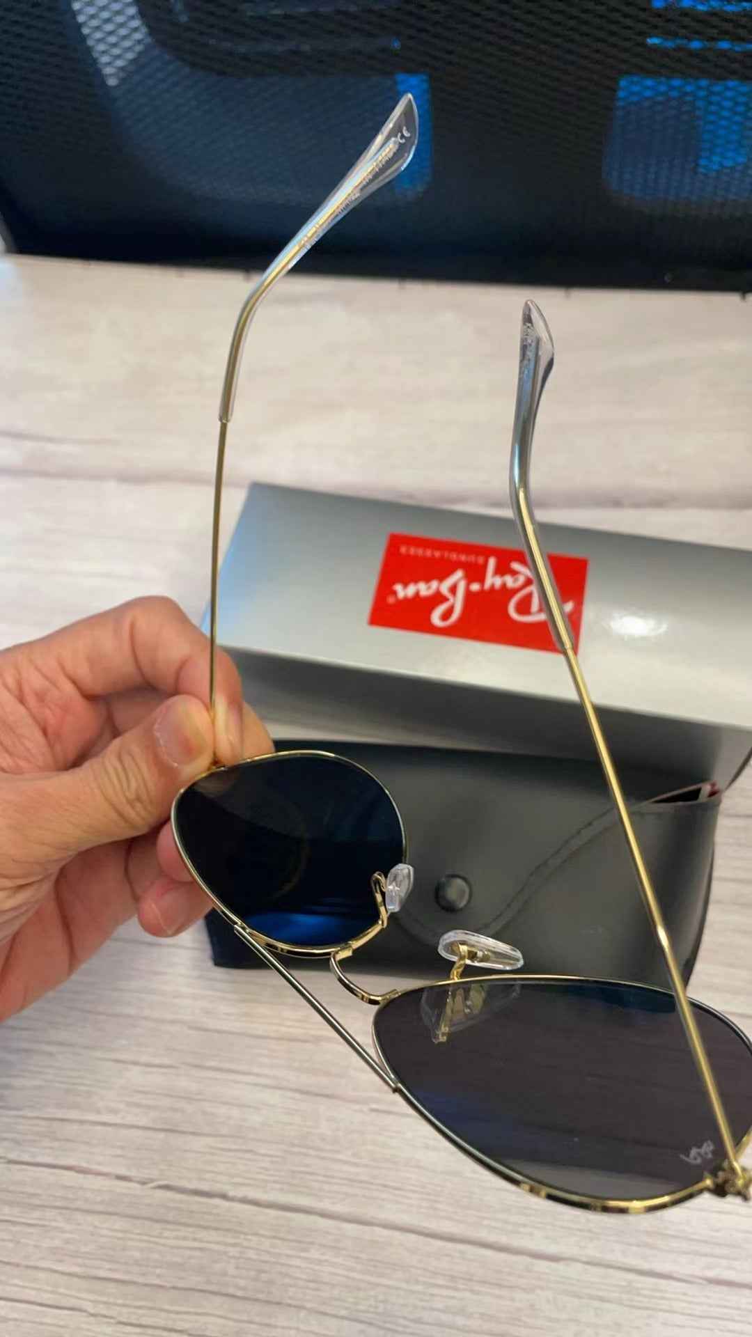 Men's and women's accessories R_BS 3025