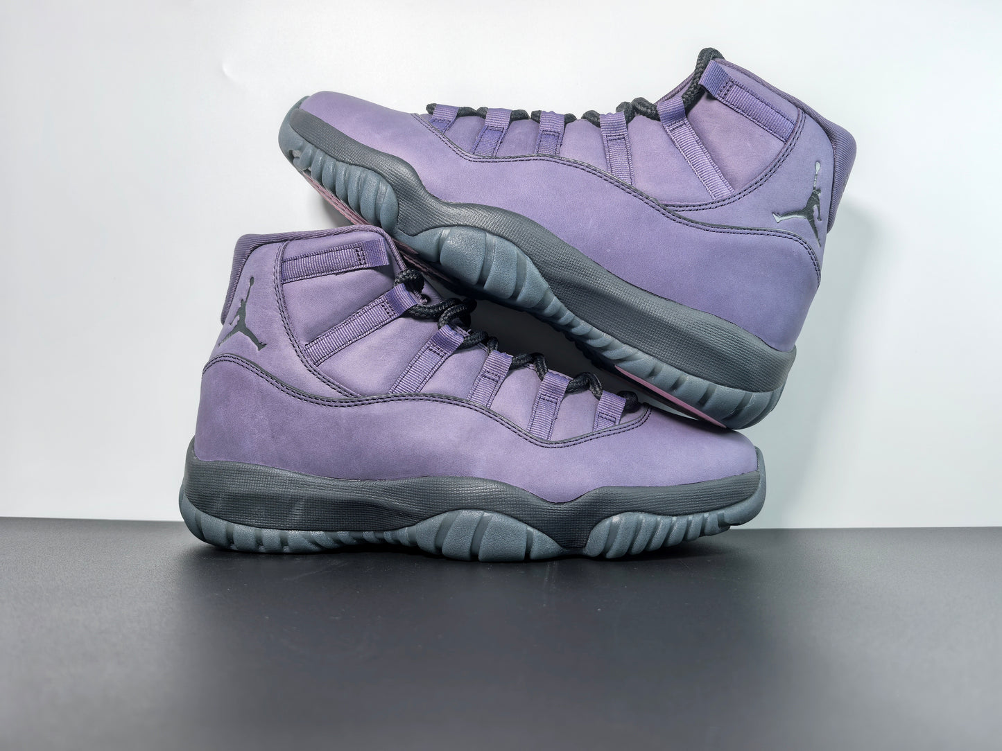 Air Jordan 11 “Las Vegas” IO8961-553 air jordan