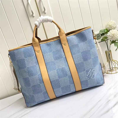 Sneakernational LuVi Paris Bag M40702