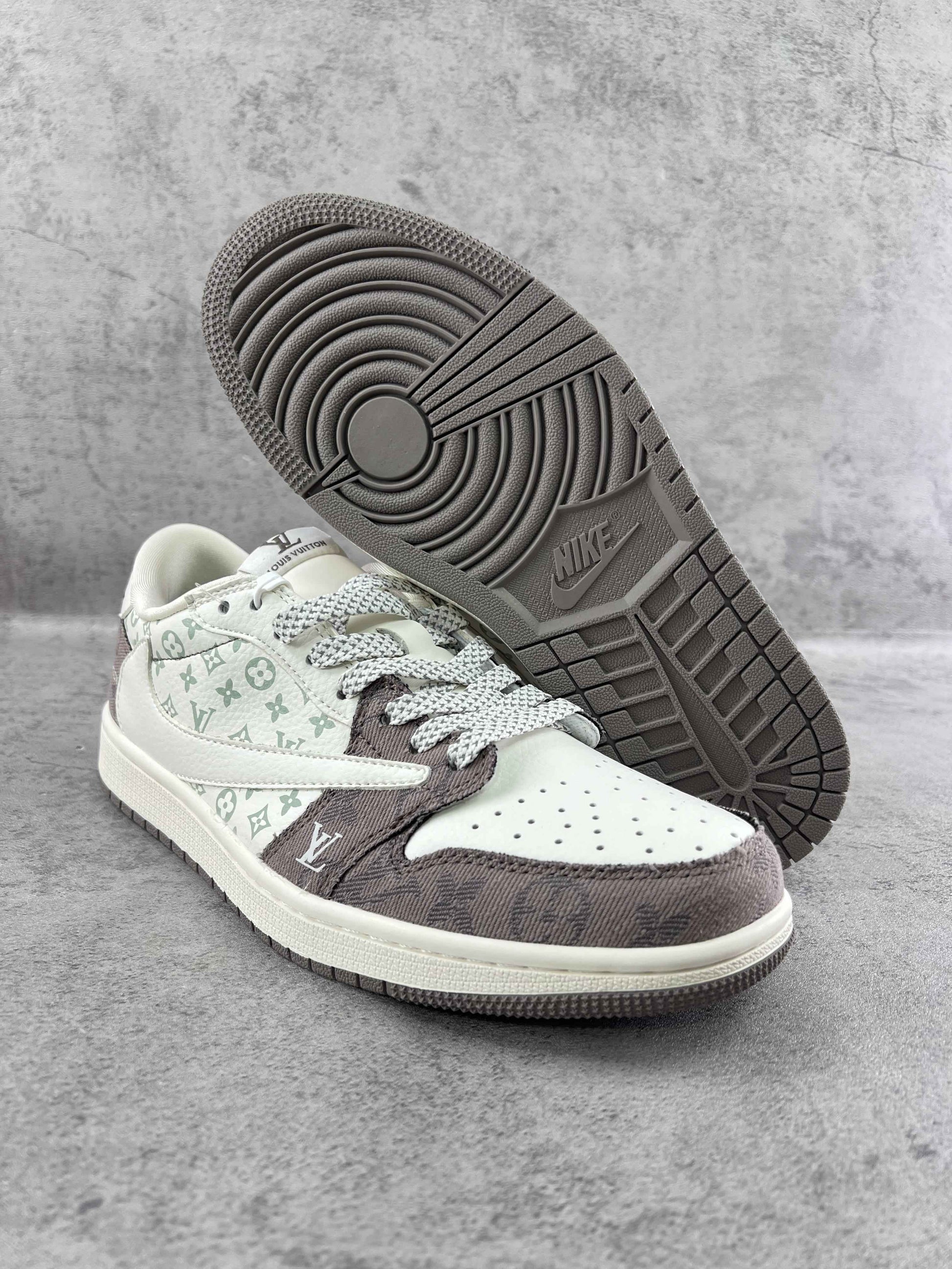 Custom Travis Scott x LV x Air Jordan 1 Low SJ2068 105