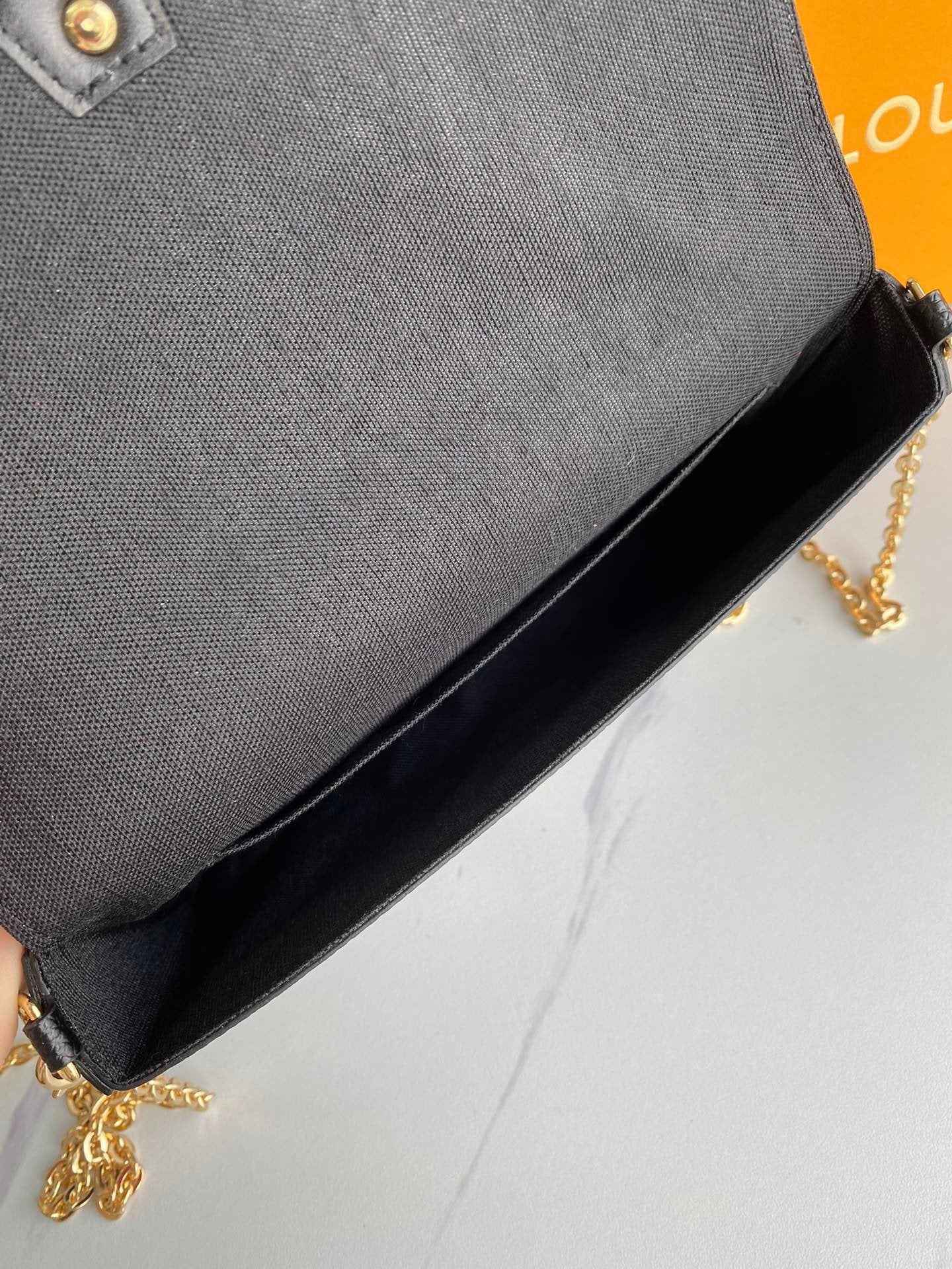 VL - Luxury Edition Bags LUV 033