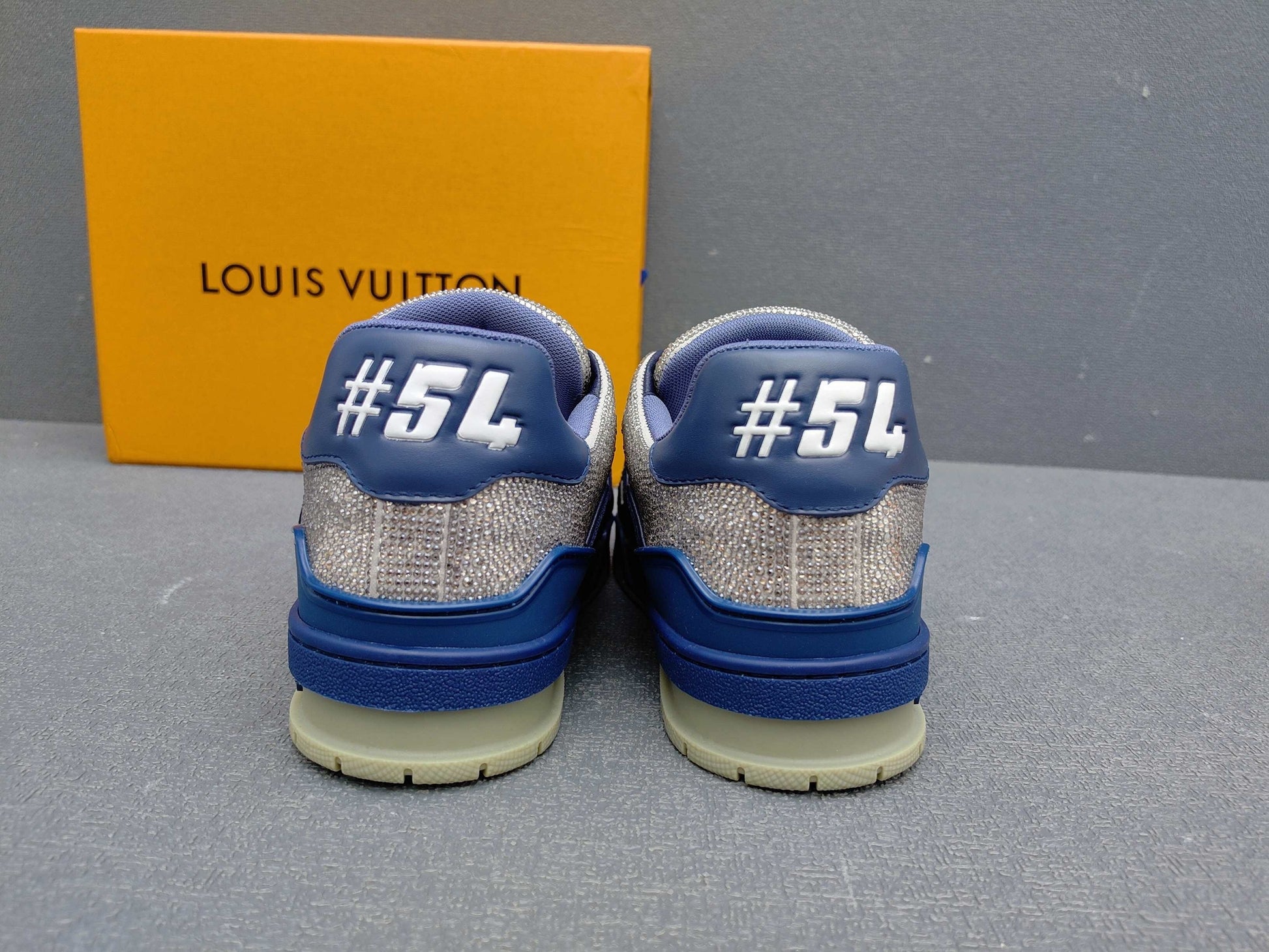 Virgil Abloh x LV Monogram Sneakers AS00400-02 air force 1 low