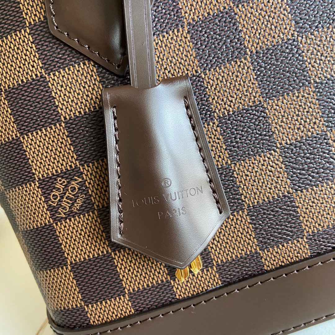 VL - Luxury Edition Monogram Bags LUV 142