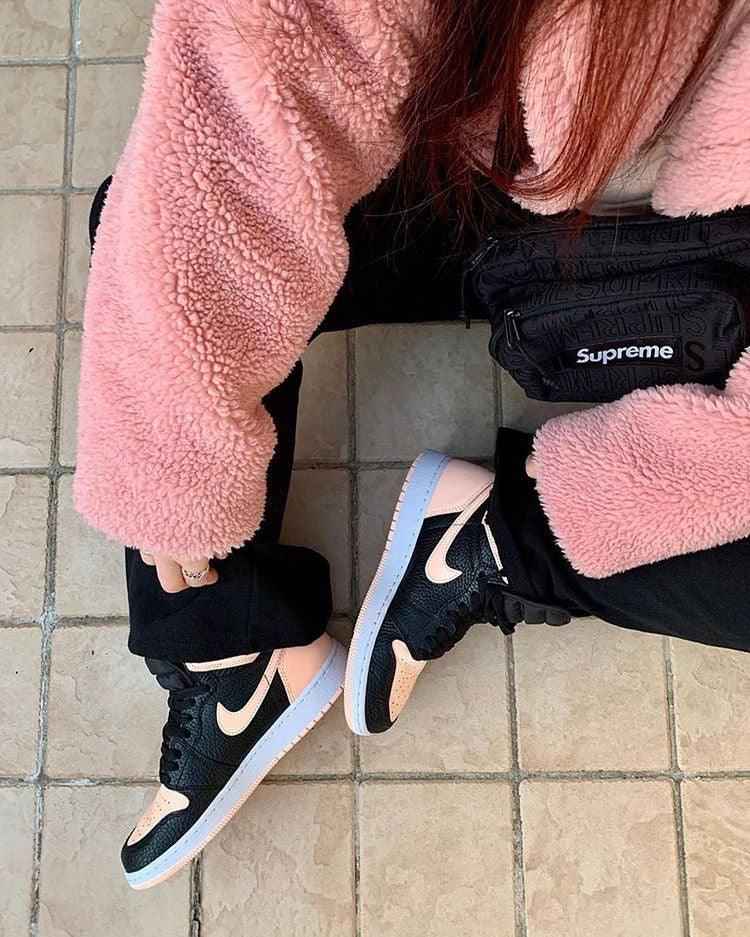 Custom Air Jordan 1 High OG Crimson Tint AJ1 High Q