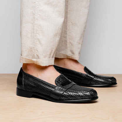 15-585-BLK NICOLA Italian Calfskin Basketweave, Black