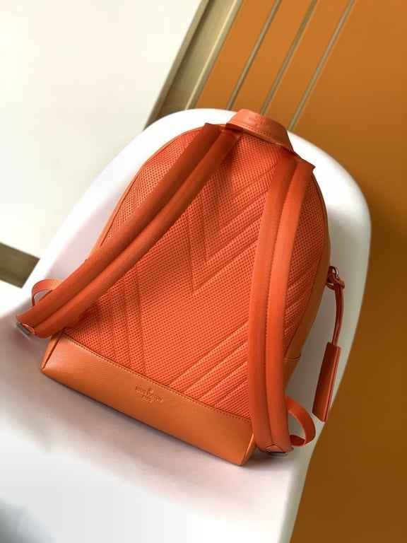 LUV TAKEOFF BACKPACK AEROGRAM ORANGE 16.9IN/43CM