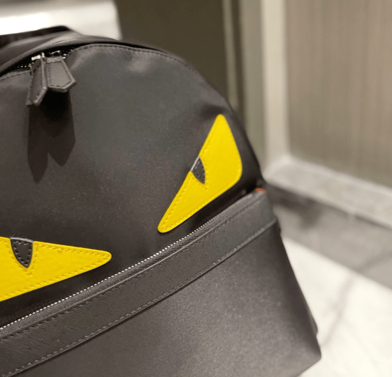 FD BACKPACK HALLOWEEN BLACK WITH YELLOW EYES BAG 40CM