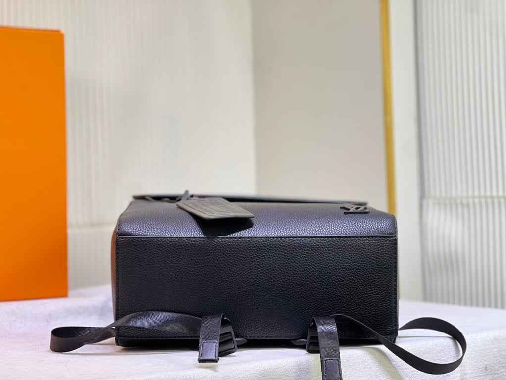 LUV BLACK 50CM FASTLINE AEROGRAM BACKPACK