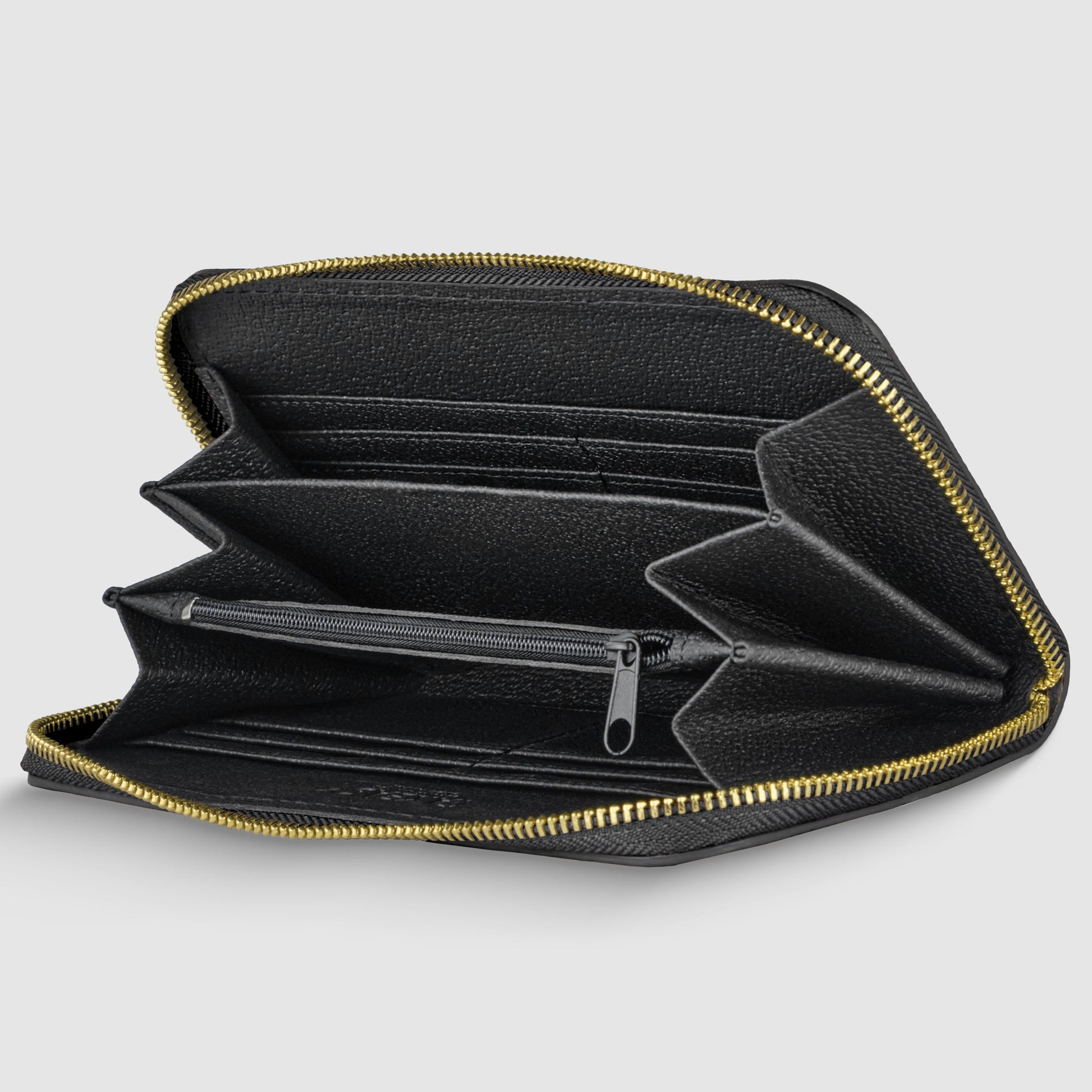 Italian Genuine Calf Leather Wallet 651088 TAKEASY