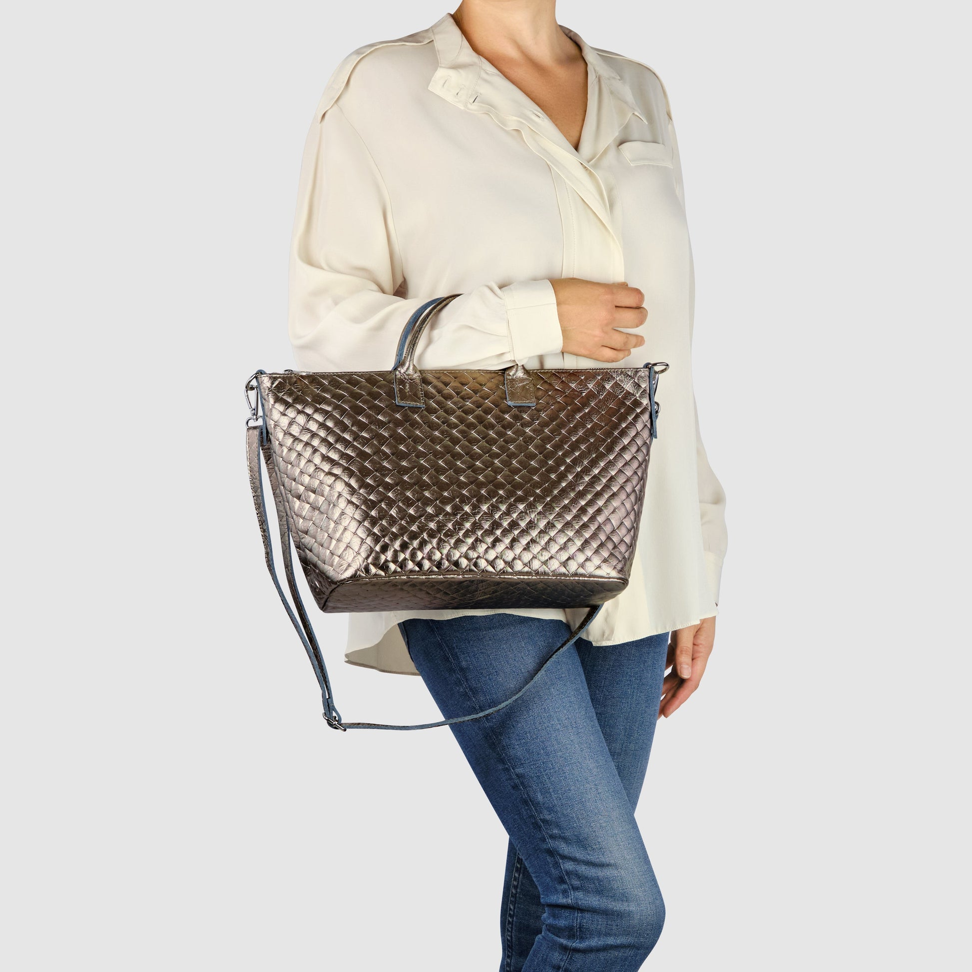 Italian Genuine Weave Metallic Suede Top-Handle Bag 112334 TAKEASY