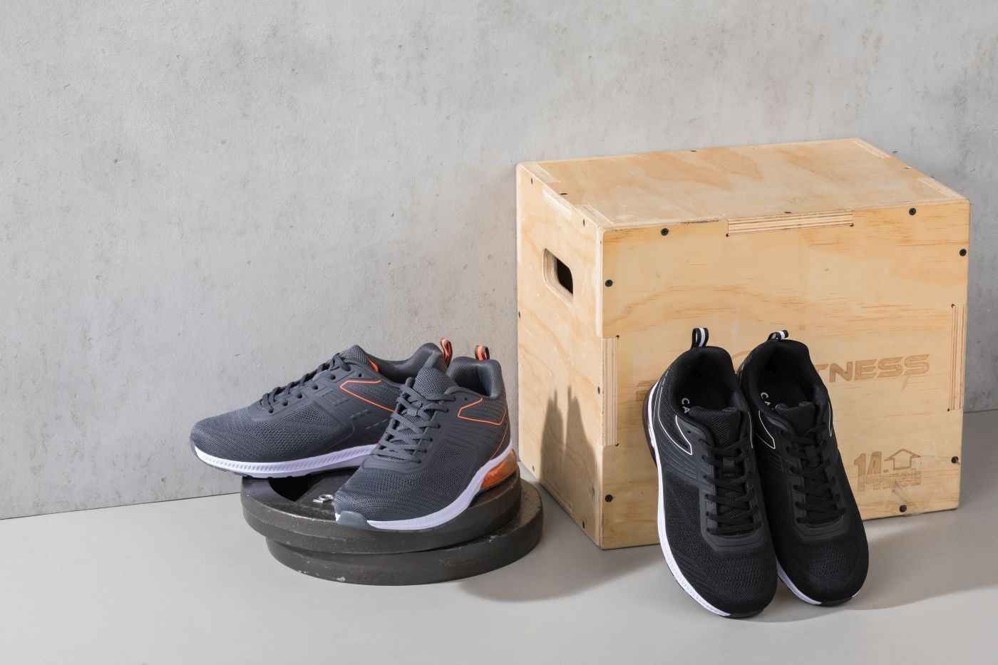 CALTO - Q231 - 2.4 Inches Taller (Black/White) - Super Lightweight Tallmenshoes.com